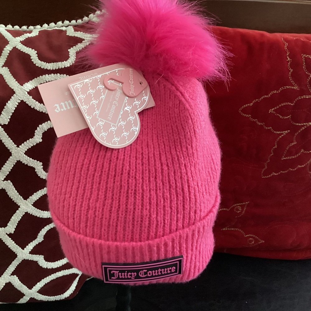 juicy couture pom pom beanie hat